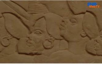 Riproduzione delle steli della tomba di Horemheb